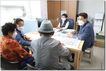 정상철의원 실버주택 입주민과 간담회