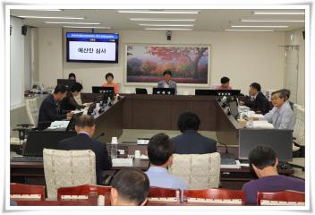 제205회 정읍시의회(임시회)경제건설위원회 안건심의