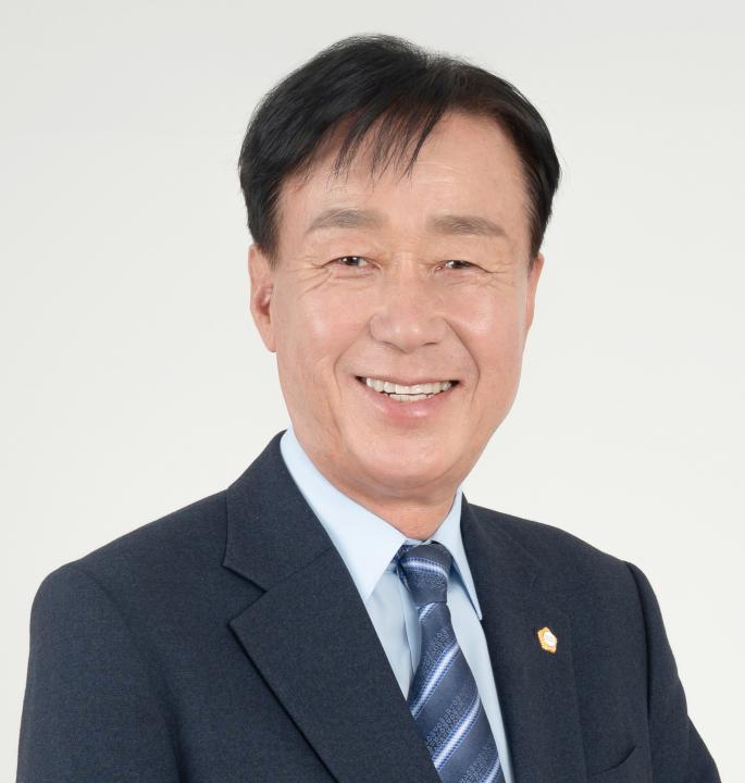 이만재 위원
