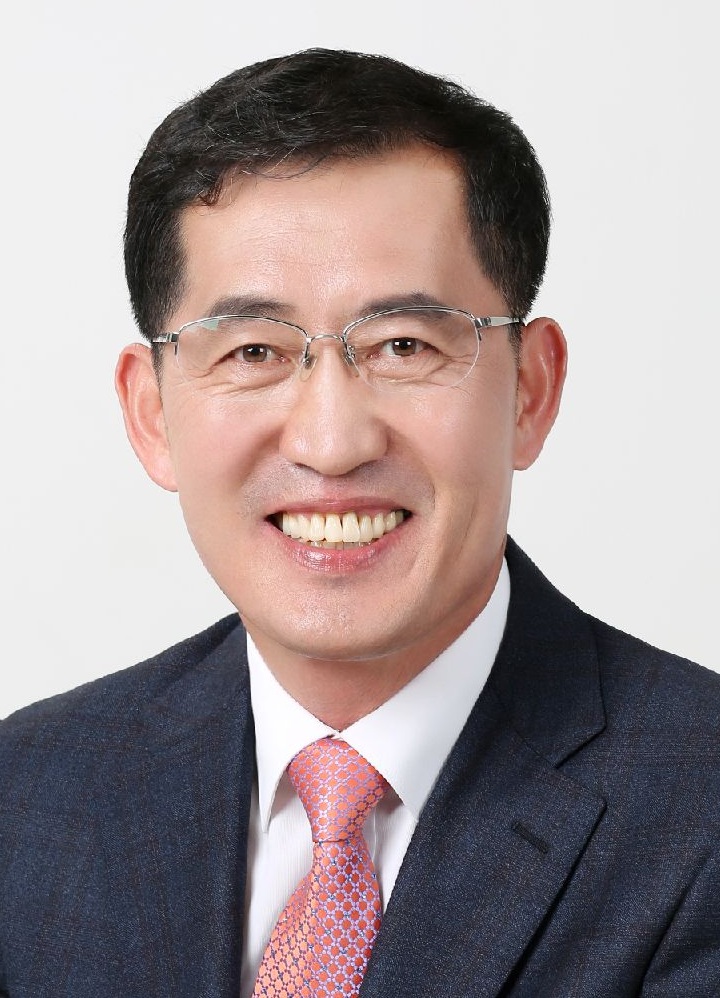 이복형
